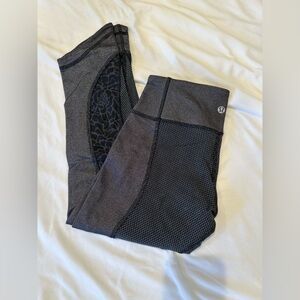Lululemon Cropped Leggings Size 4